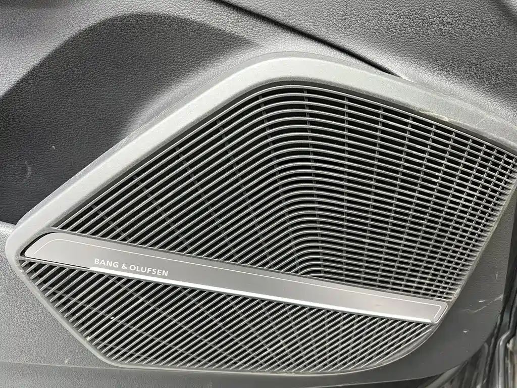 Audi Q5L 2024 — фото 6