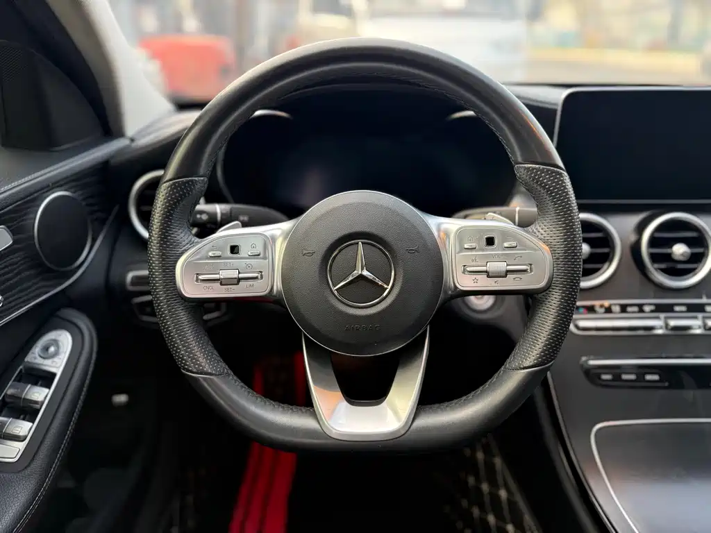 Mercedes-Benz C-Class 2021 — фото 11