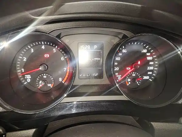 Volkswagen Sagitar 2017