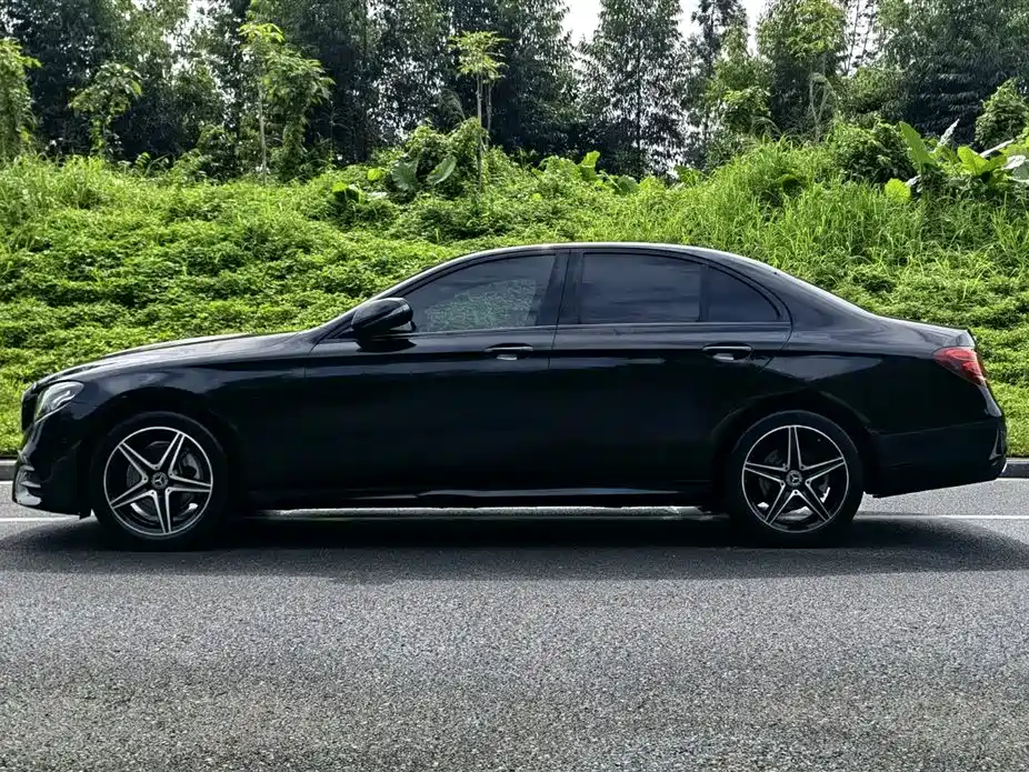 Mercedes-Benz E-Class 2020