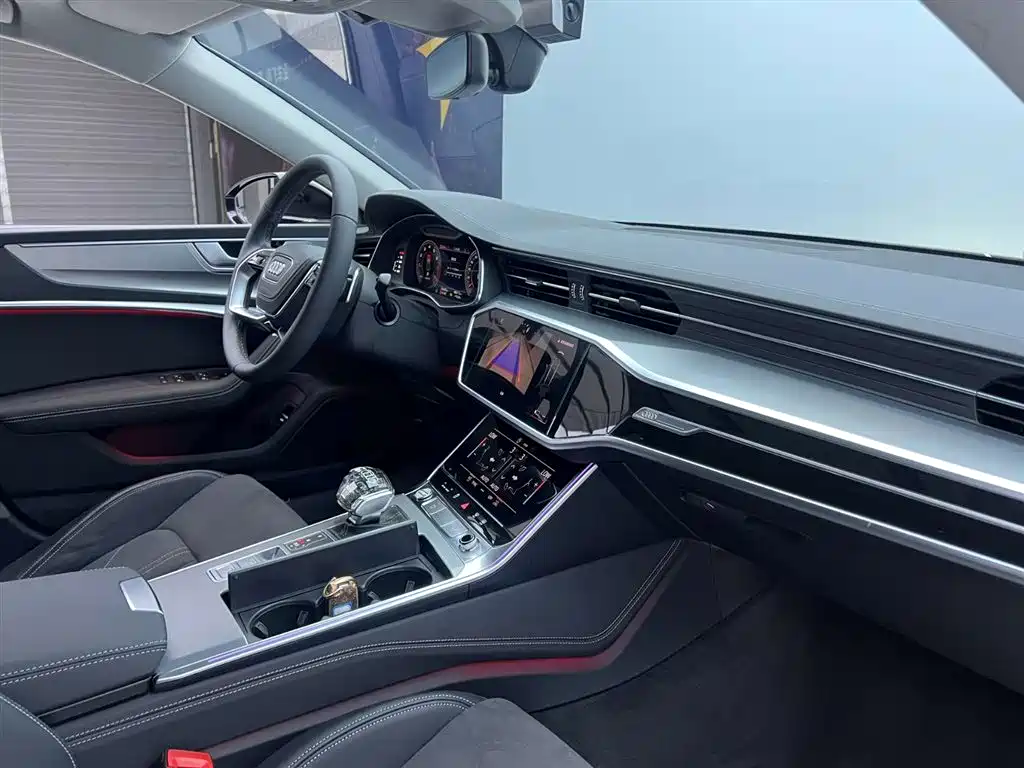 Audi A7L 2024 — фото 24