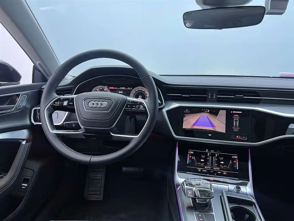 Audi A7L 2024 — фото 32