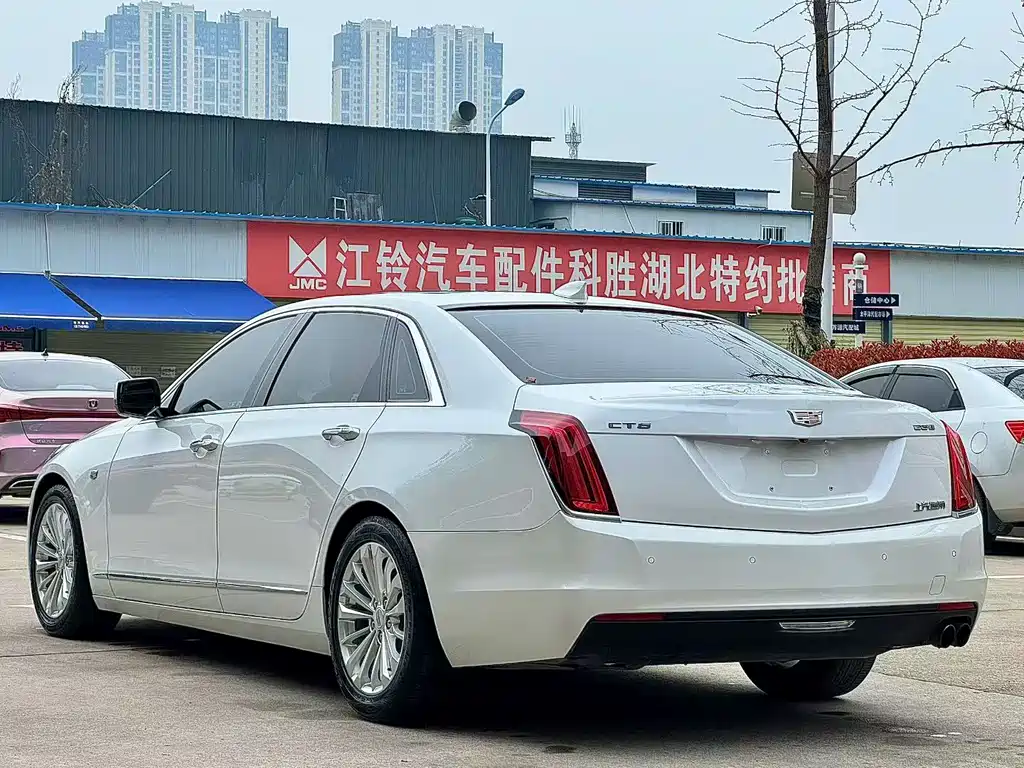Cadillac CT6 2018 — фото 4