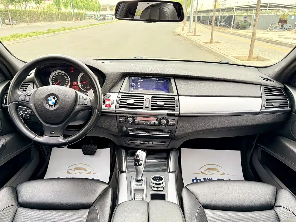 BMW X5 M 2013 — фото 15