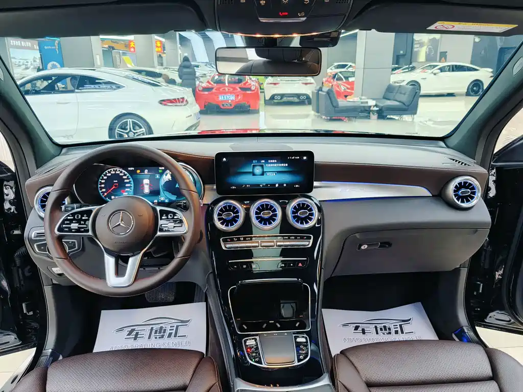 Mercedes-Benz GLC 2021 — фото 12