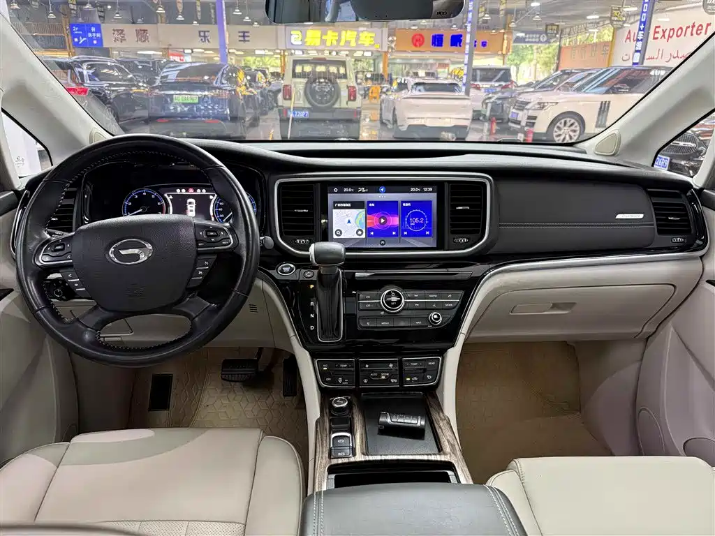 GAC Motor Trumpchi M8 2019 — фото 9
