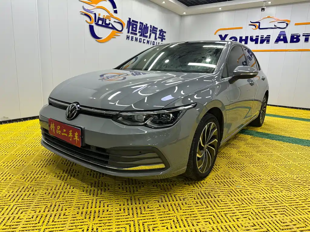 Volkswagen Golf 2022