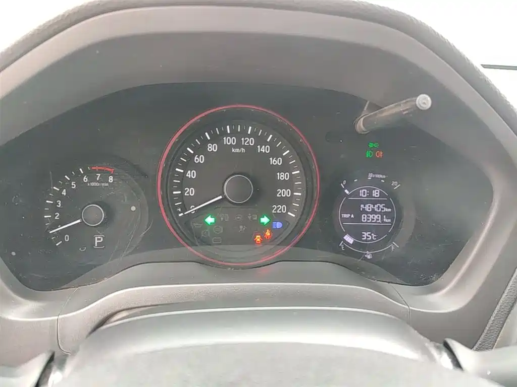 Honda Vezel 2018 — фото 12