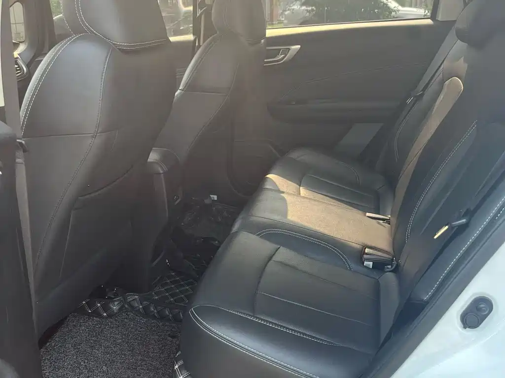 Geely Vision X3 2021