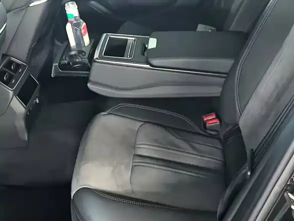Audi A6L 2025