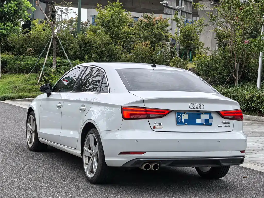 Audi A3 2019 — фото 4