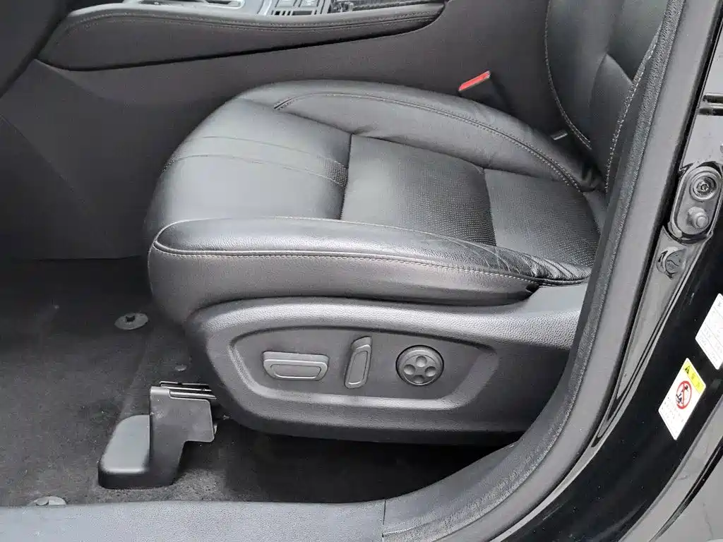 GAC Motor Trumpchi GS8 2018 — фото 20