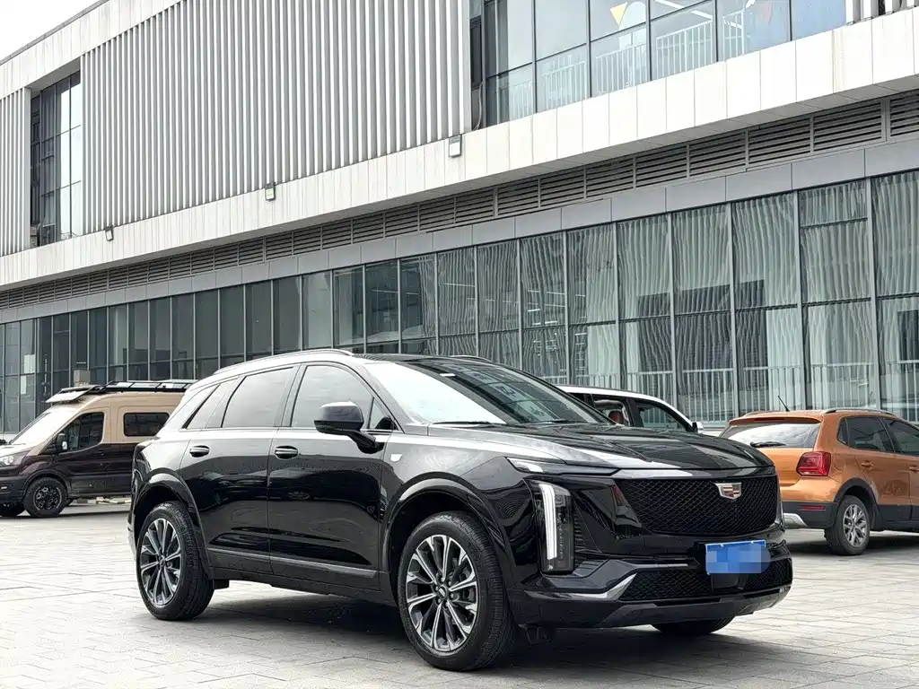 Cadillac XT5 2024 — фото 3