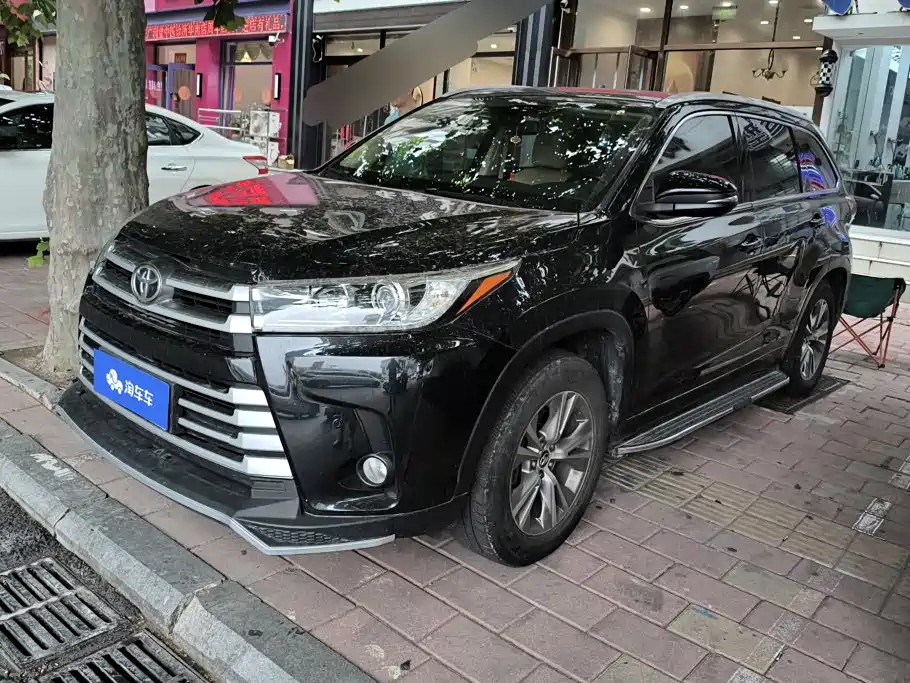 Toyota Highlander 2020
