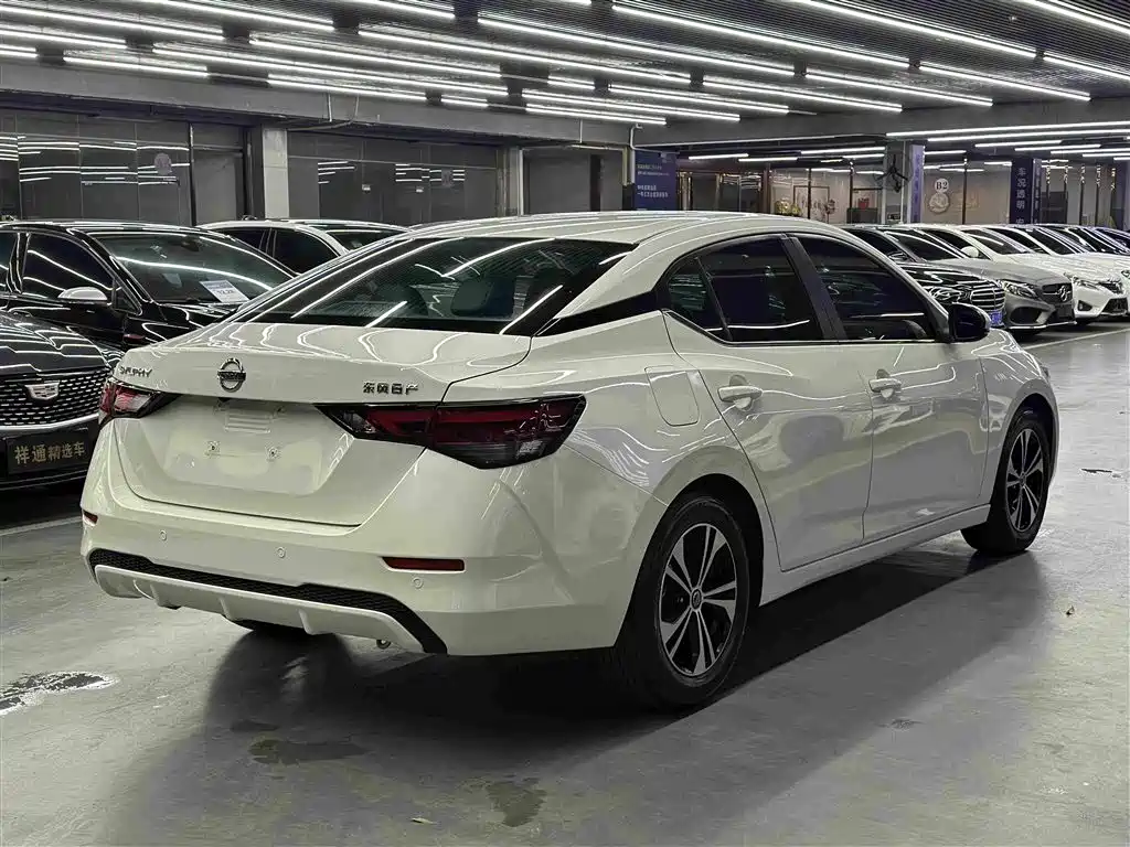 Nissan Sylphy 2021 — фото 13