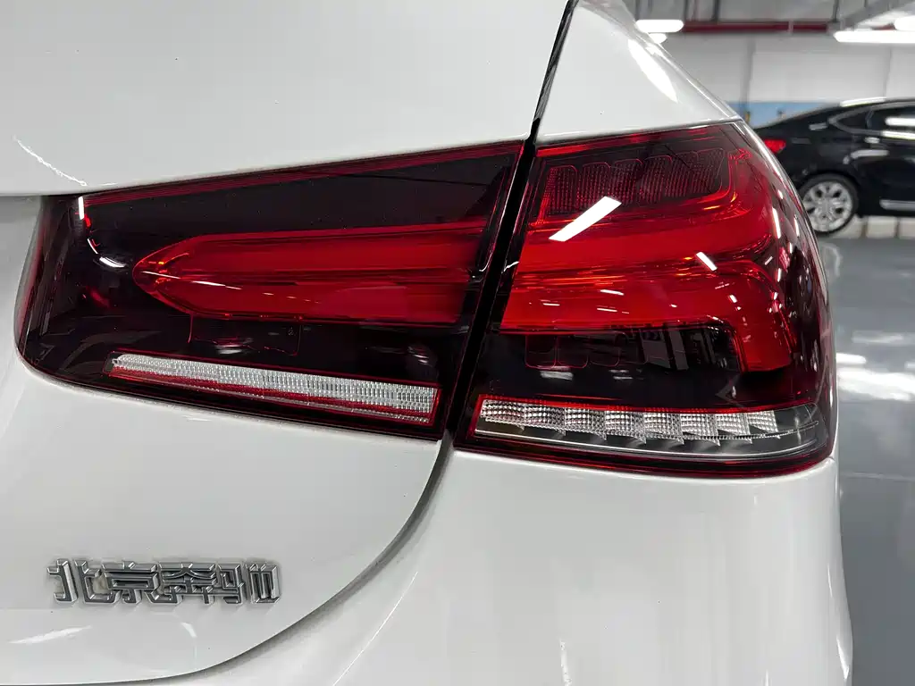 Mercedes-Benz A-Class 2021 — фото 15