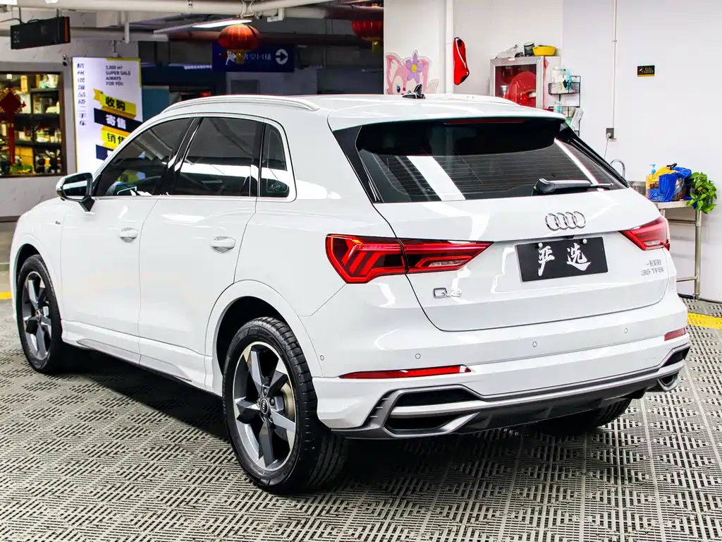 Audi Q3 2022 — фото 21