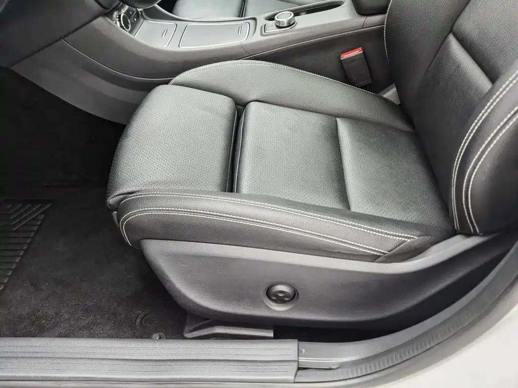 Mercedes-Benz GLA 2019 — фото 20