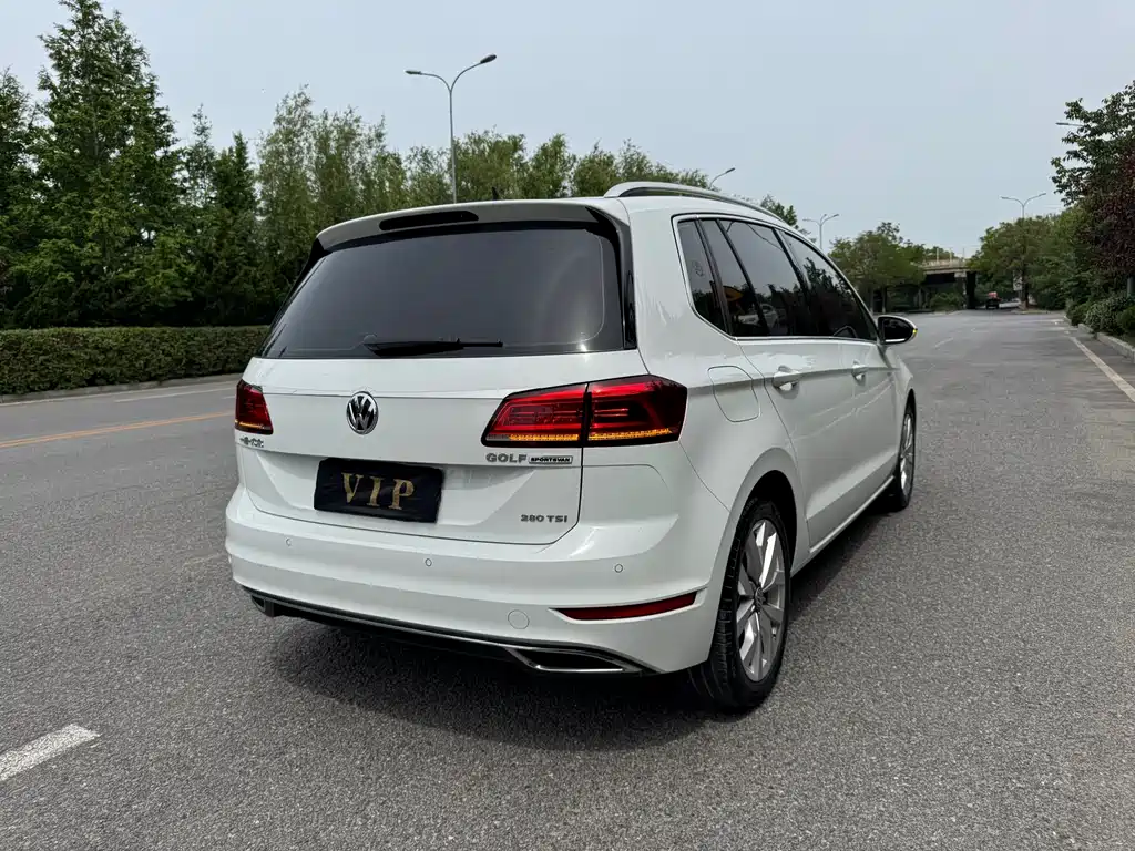 Volkswagen Golf Sportsvan 2019 — фото 27