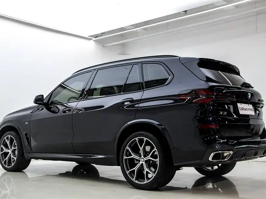 BMW X5 2025 — фото 6