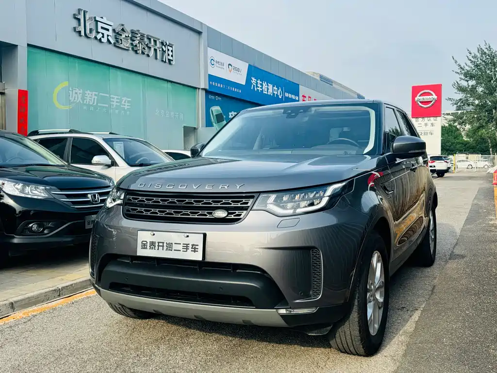 Land Rover Discovery 2017 — фото 1