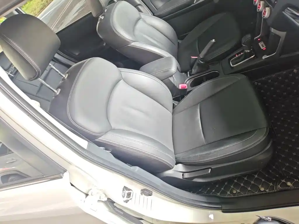 Subaru Forester 2016 — фото 25