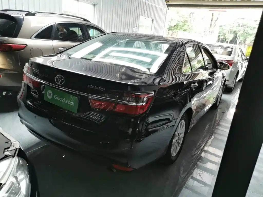 Toyota Camry 2015
