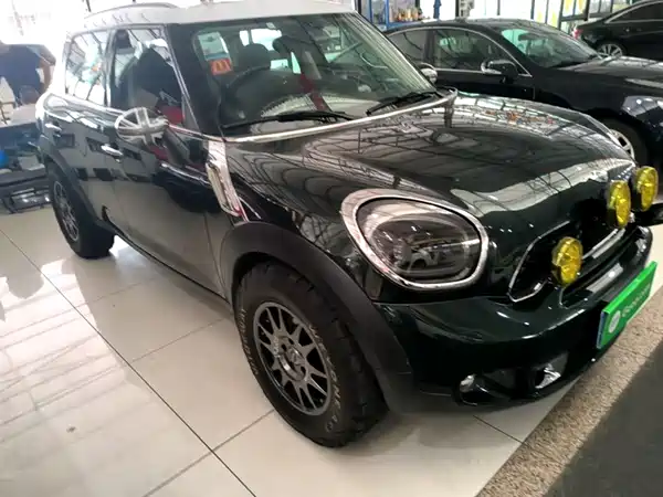 MINI Countryman 2012