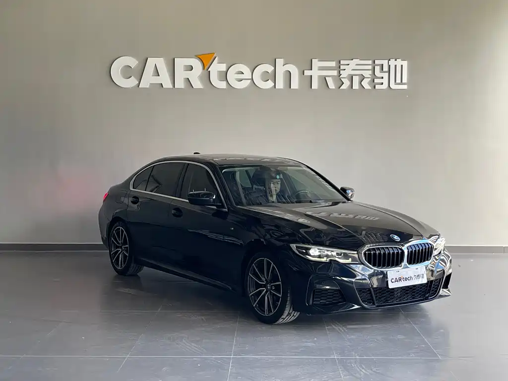 BMW 3 Series 2022