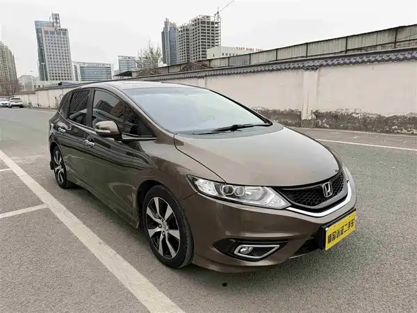 Honda Jade 2014