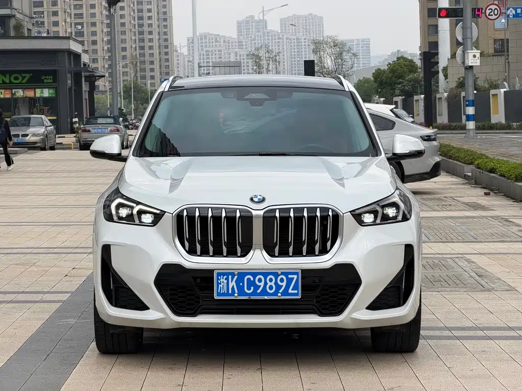 BMW X1 2024 — фото 2