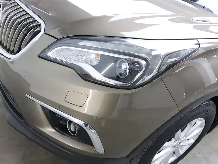 Buick Envision Plus 2017 — фото 34