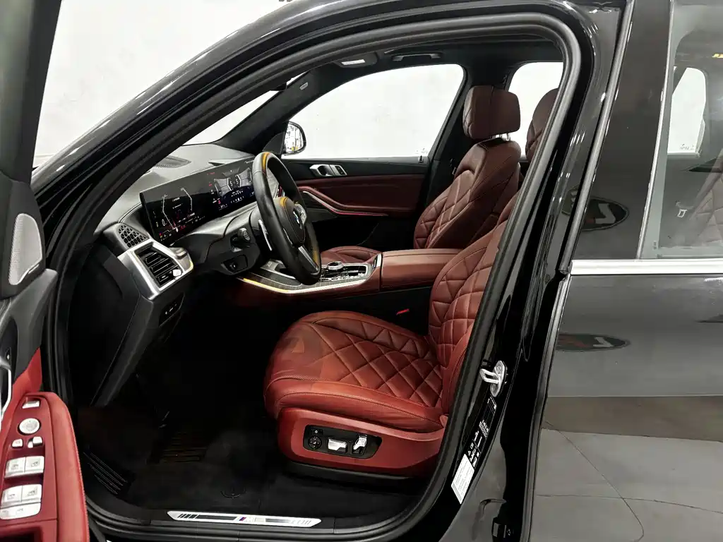 BMW X5 2025 — фото 12