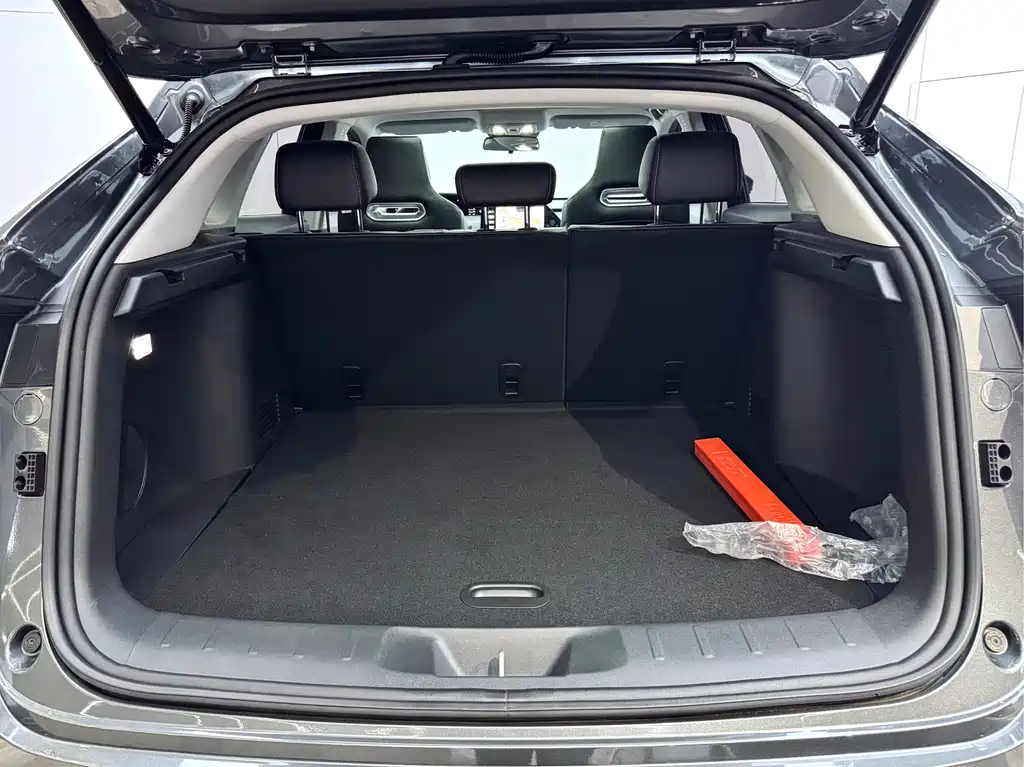 Changan UNI-K Smart Electronic Idd 2022 — фото 23