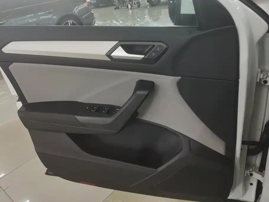 Volkswagen T-Roc 2026