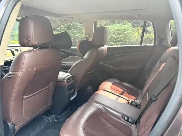 Buick Envision Plus 2017