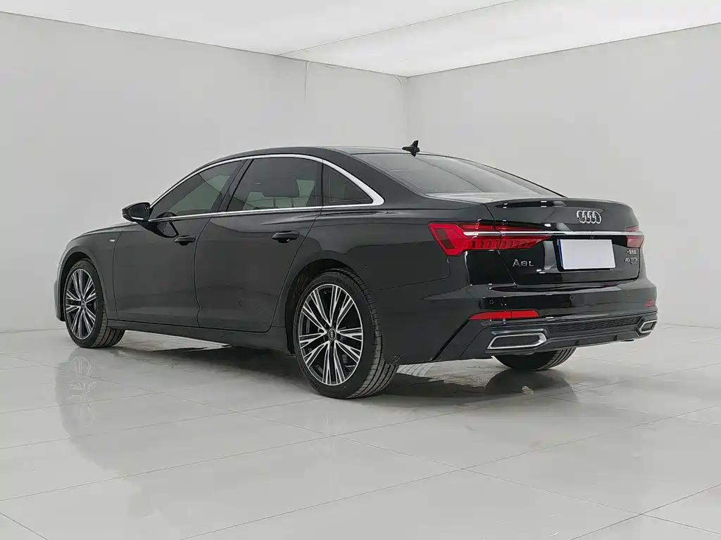 Audi A6L 2022 — фото 4