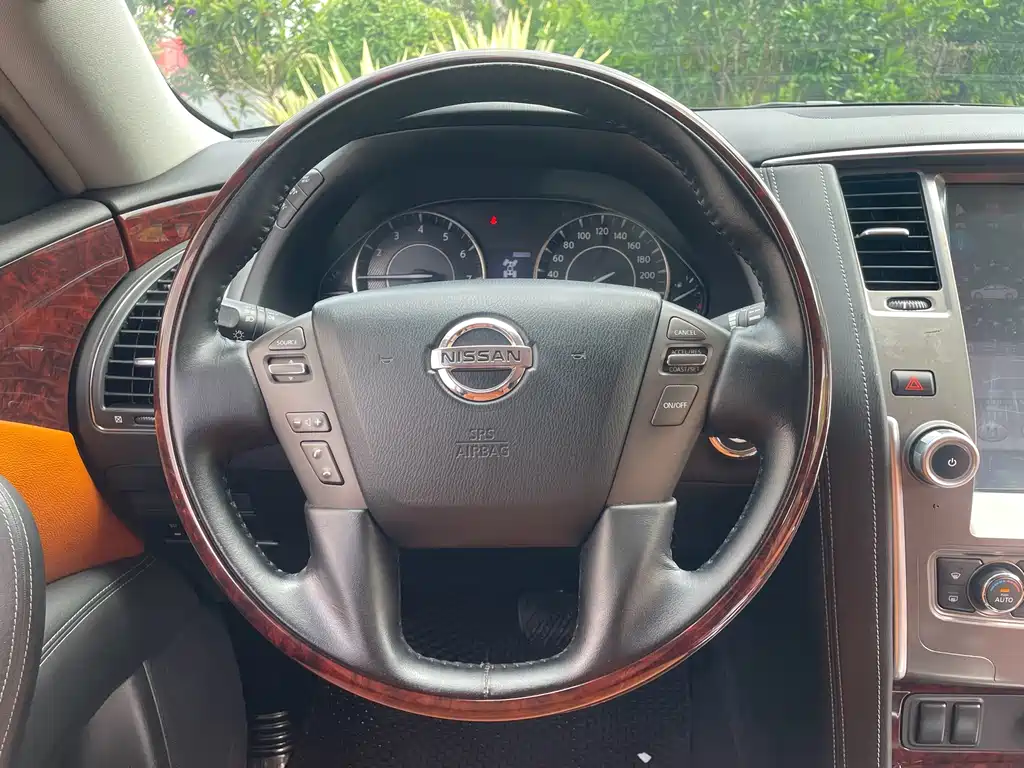 Nissan Patrol 2018 — фото 12