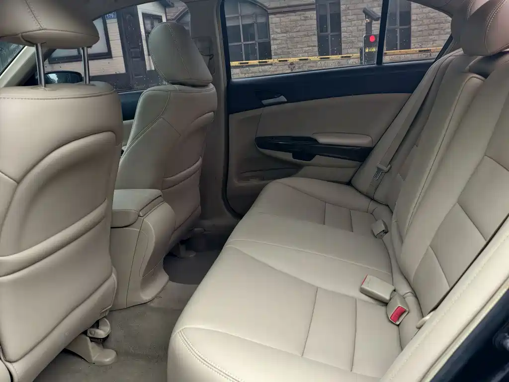 Honda Accord 2010