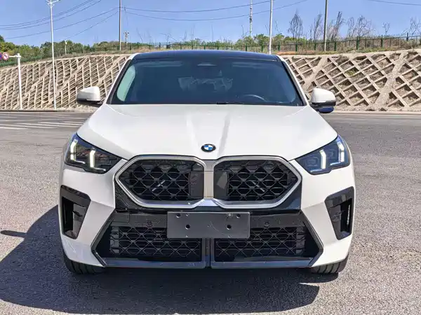 BMW X2 2025