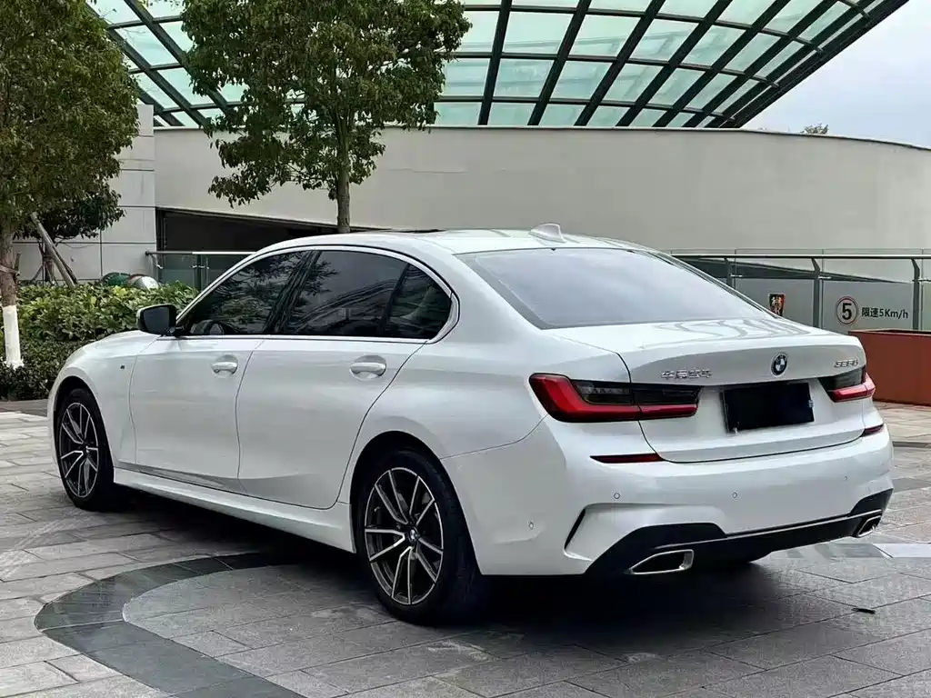 BMW 3 Series 2020
