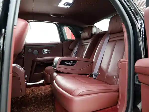 Rolls-Royce Ghost 2021