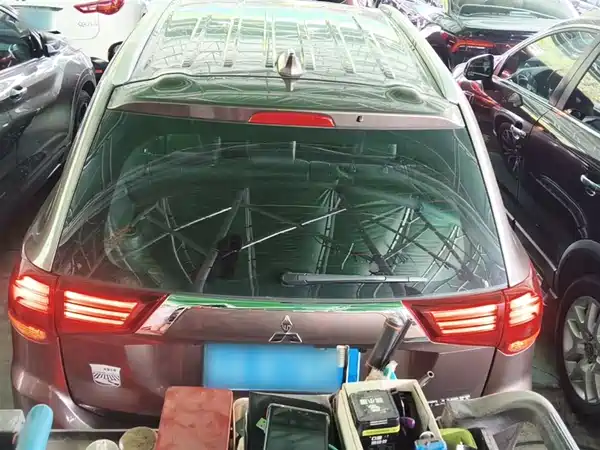 Mitsubishi Outlander 2018