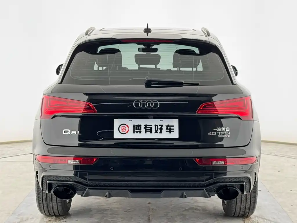 Audi Q5L 2023 — фото 12