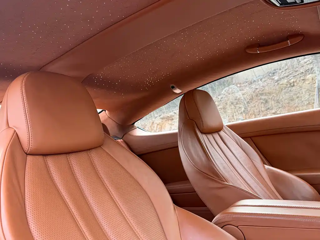 Bentley Continental 2015 — фото 11