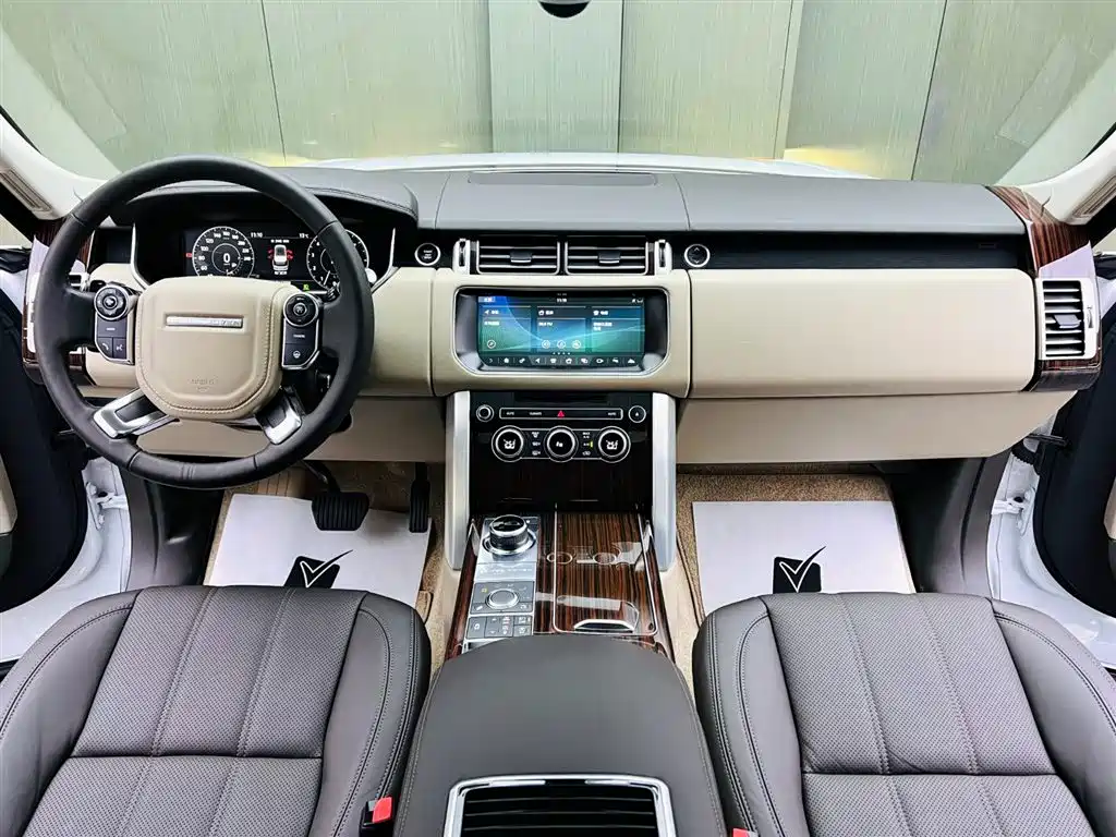 Land Rover Range Rover 2017 — фото 9