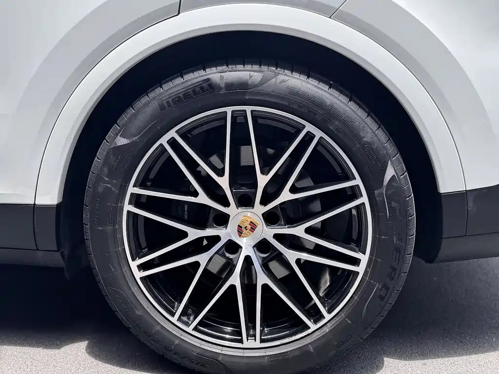Porsche Cayenne 2024 — фото 14