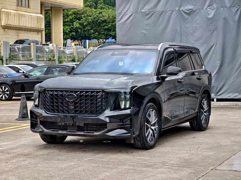 GAC Motor Trumpchi GS8 2023 — фото 1