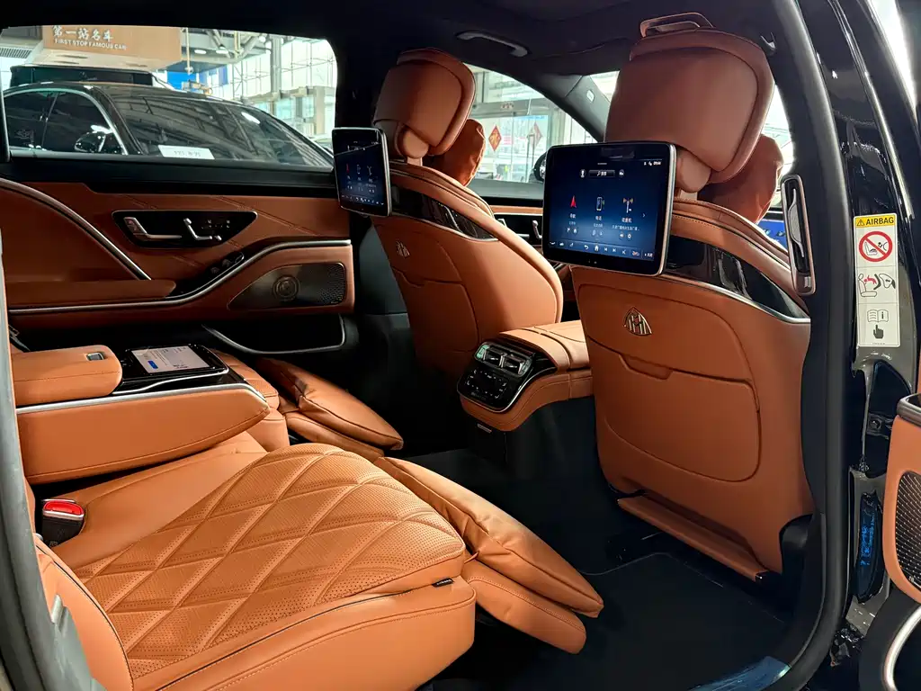 Mercedes-Benz S-Class 2024 — фото 10