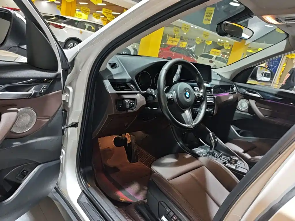 BMW X1 2022 — фото 12